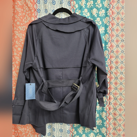 Simply Vera.  Vera Wang jacket.  NWT.  XL.  (596) - Picture 2 of 5